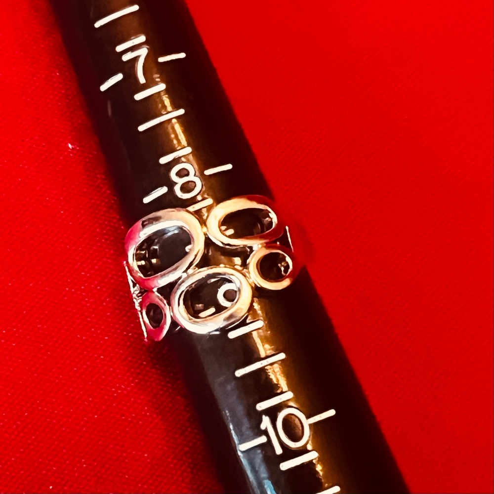 Silver Tone Linked Circle Stack Ring - Picture 6 of 6